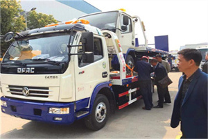 和平汽车道路救援拖车价格